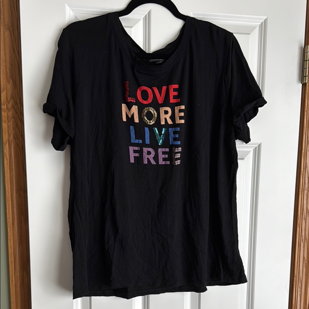 NWOT Torrid Pride sequin Tee Love More Live Free size 14/16